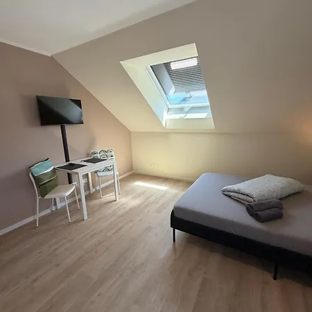 Nb14-1 Living * Weingarten (Baden)
